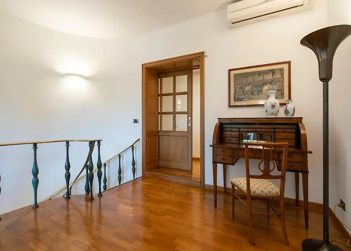 Willa Vigne Franceschini Resort- With Swimming Pool In The Heart Of *