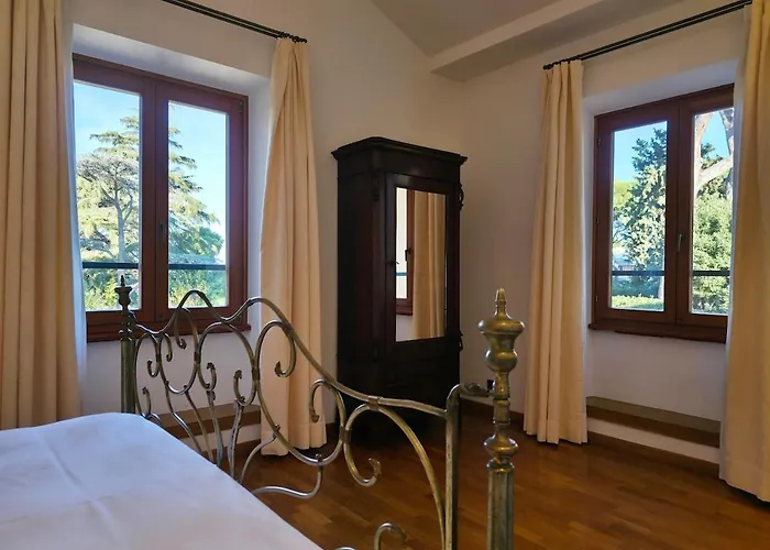 Willa Vigne Franceschini Resort- With Swimming Pool In The Heart Of *
