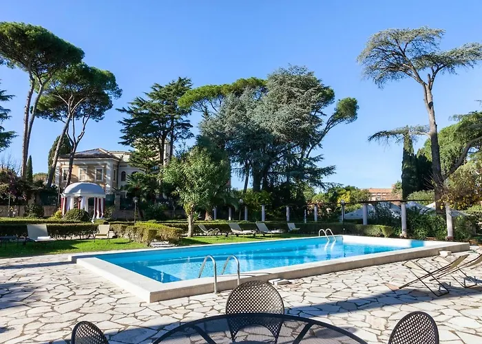 Vigne Franceschini Resort- With Swimming Pool In The Heart Of Villa